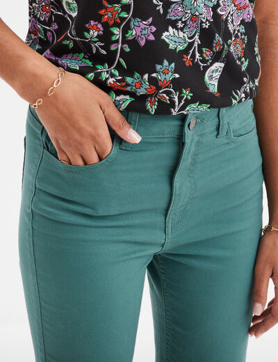 Pantacourt slim 5 poches vert foncé femme