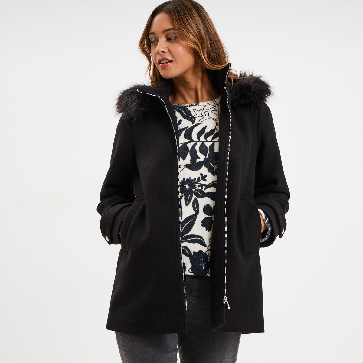 Manteau zipp&eacute; capuche fausse fourrure noir femme