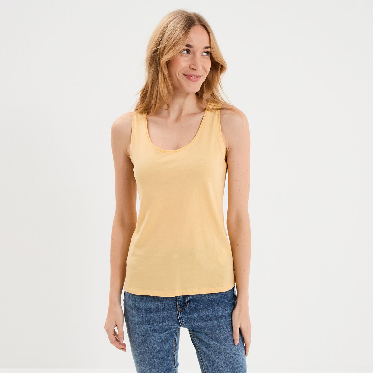 D&eacute;bardeur bretelles larges coton jaune clair femme