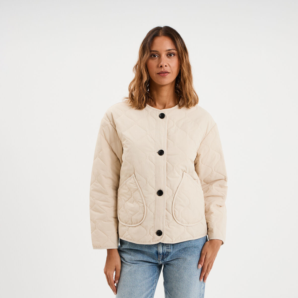 Veste matelass&eacute;e boutonn&eacute;e col rond sable femme