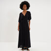 Robe fluide longue col et dos en V noir femme