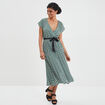 Robe longue évasée plissée et ceinturée vert femme