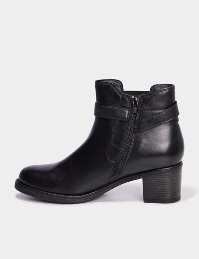 Bottines avec boucles en cuir noir femme