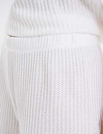 Short droit effet crochet blanc femme
