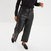 Pantalon simili cuir 7/8ème large noir femme