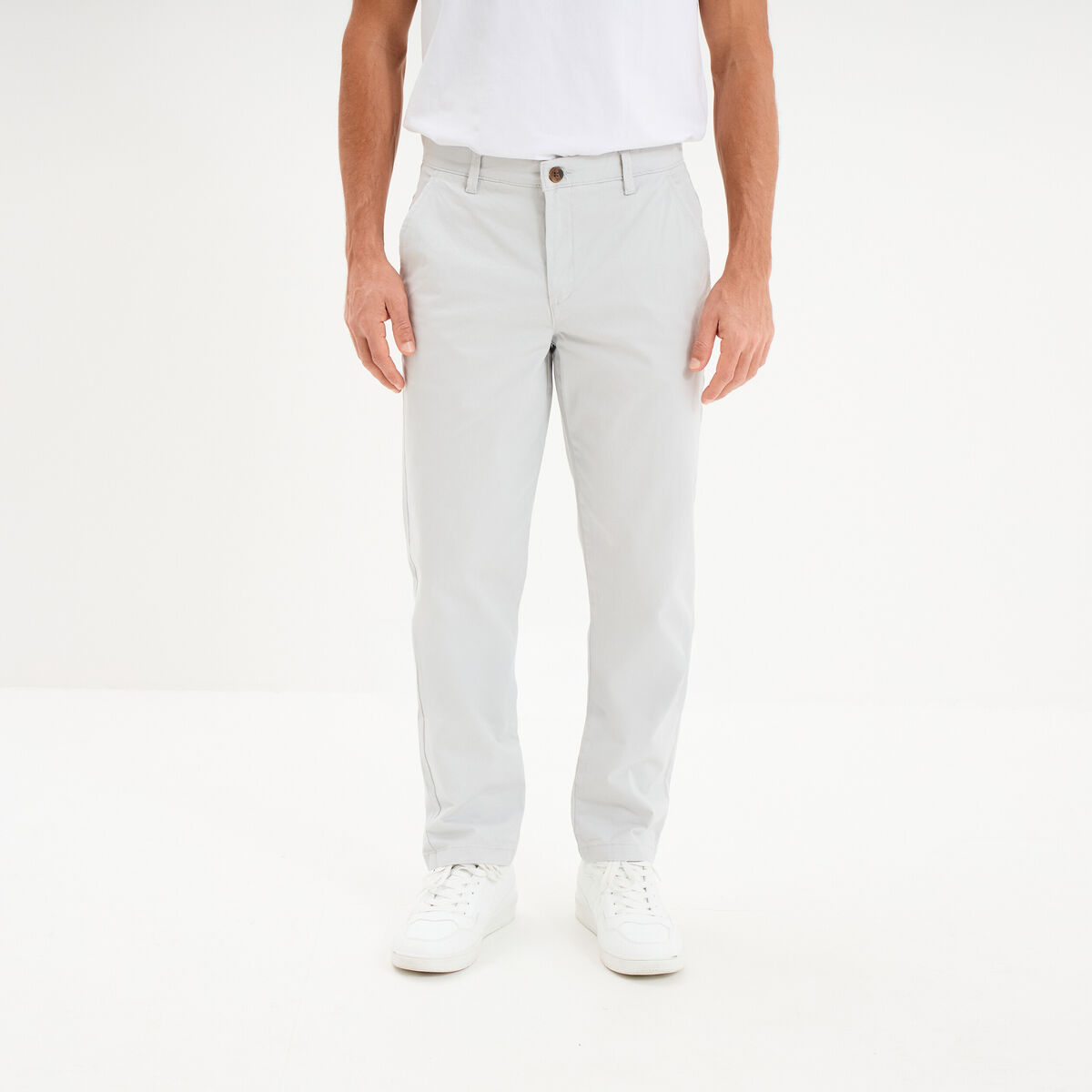Pantalon chino droit stretch gris clair homme