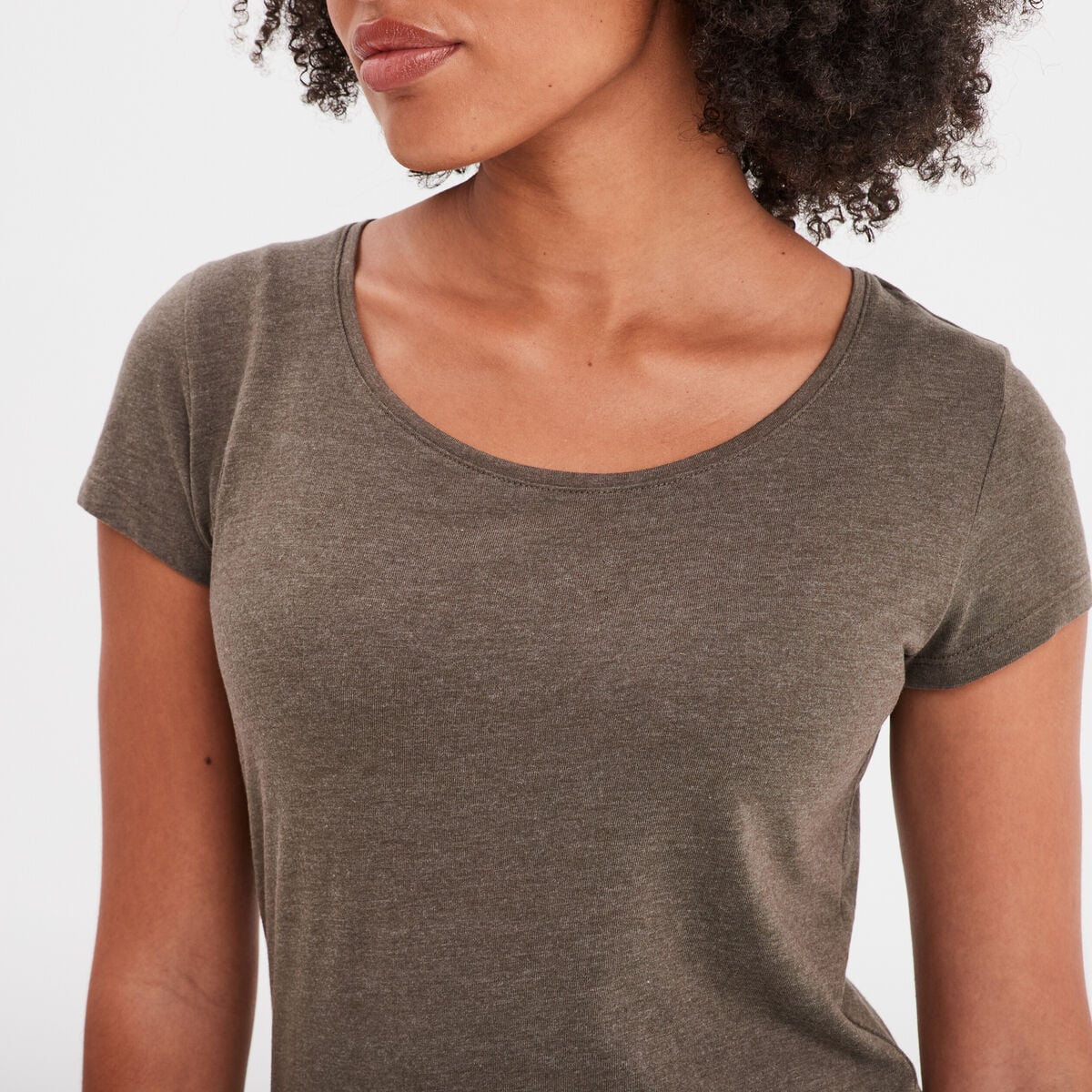 T-shirt manches courtes col rond vert kaki femme