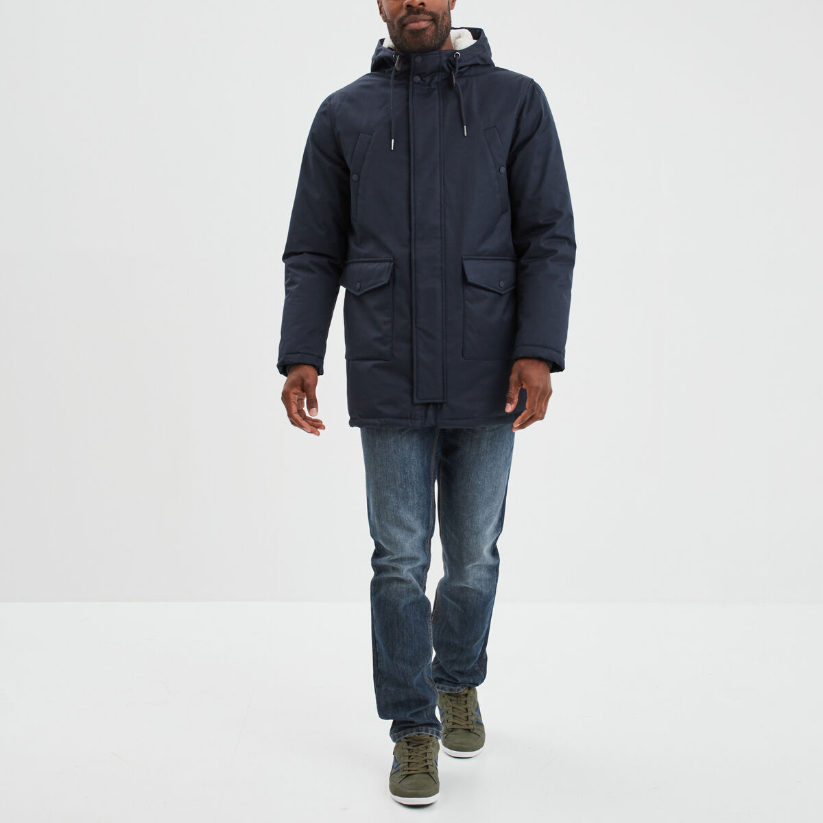 Parka mi-longue doubl&eacute;e &agrave; capuche bleu fonc&eacute; homme