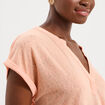 T-shirt col tunisien manches courtes rose saumon femme