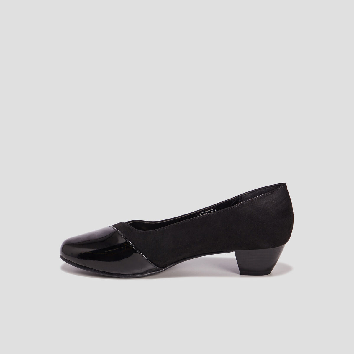 Escarpins à talons en cuir noir femme