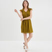 Robe col V plumetis droite ceinturée vert olive femme