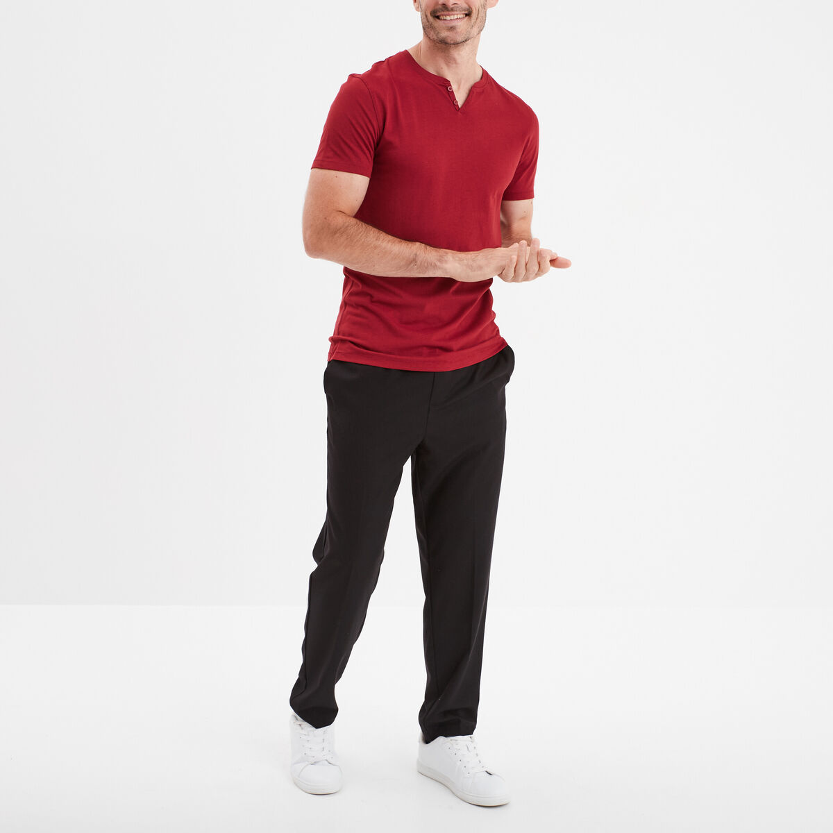 T-shirt manches courtes col tunisien rouge homme