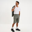 Short de randonn&eacute;e respirant gris homme