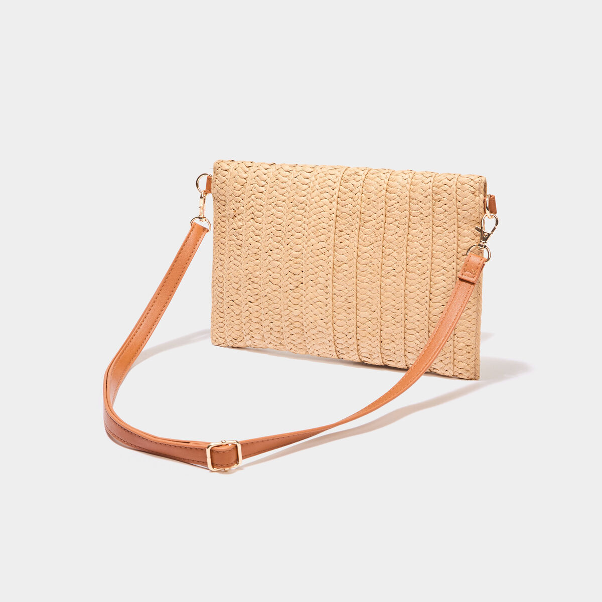 Sac pochette tress&eacute; sable femme