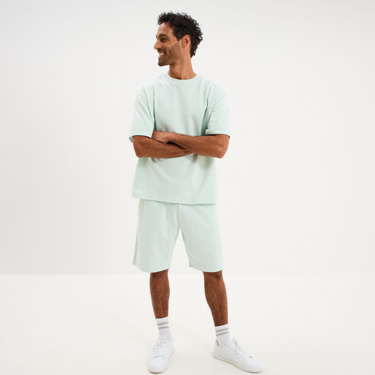 T-shirt col rond droit relax fit vert clair homme
