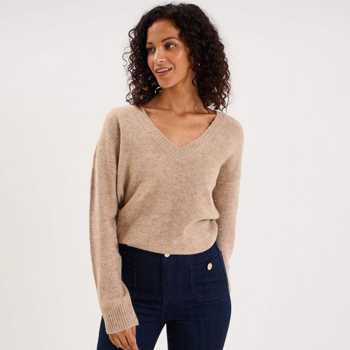 Pull droit &agrave; sequins et col en V beige femme