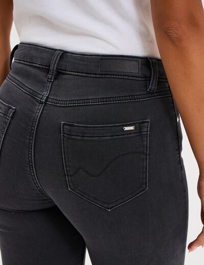 Jean stretch slim 7/8 &egrave;me denim noir femme