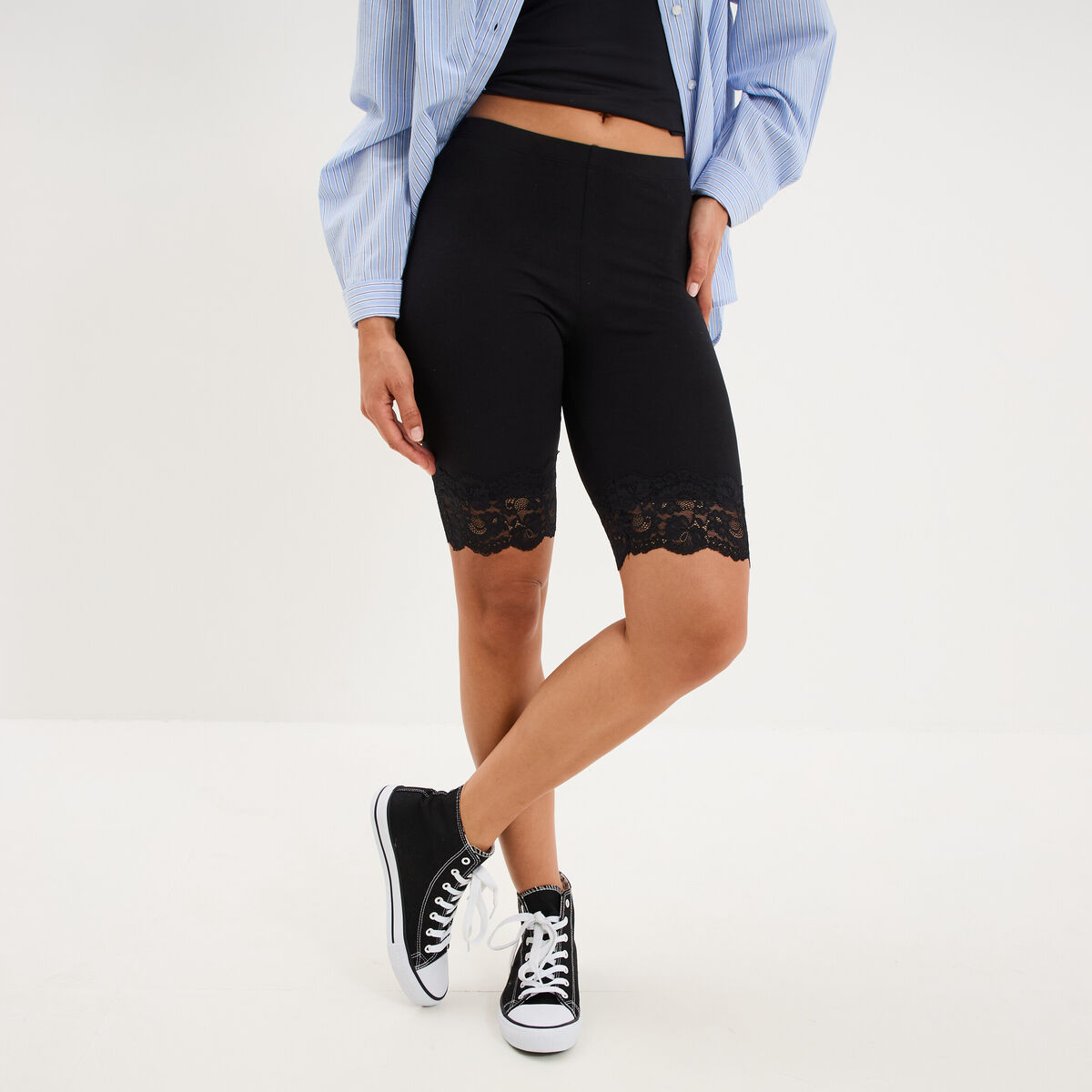 Short cycliste &agrave; dentelle noir femme