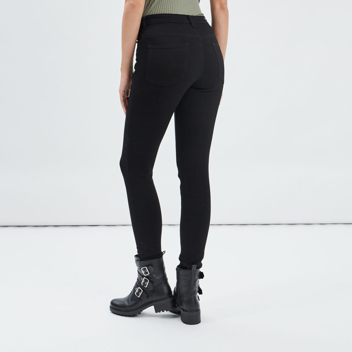 Pantalon skinny détails zippés noir femme