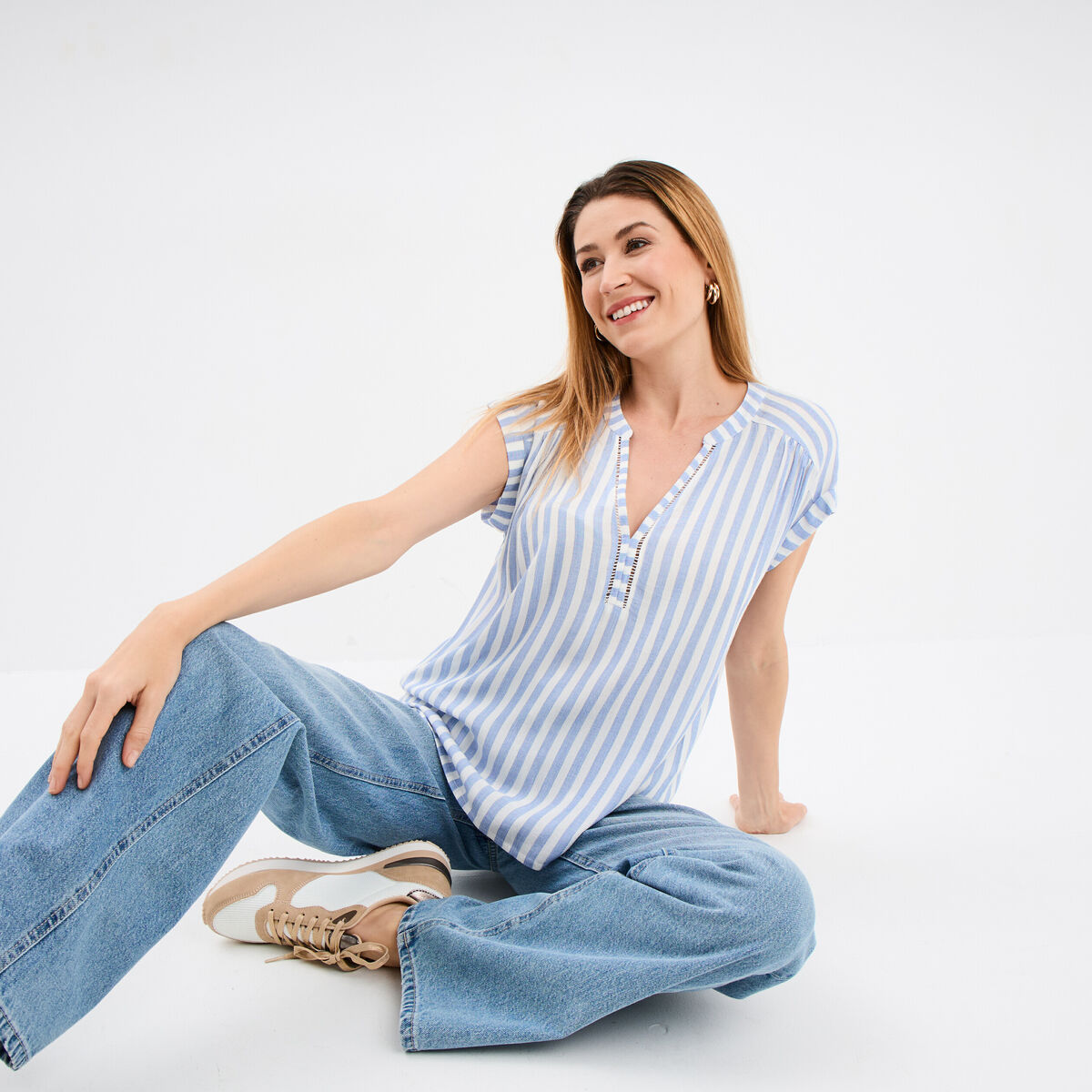 Blouse cr&eacute;pon manches courtes ecru femme