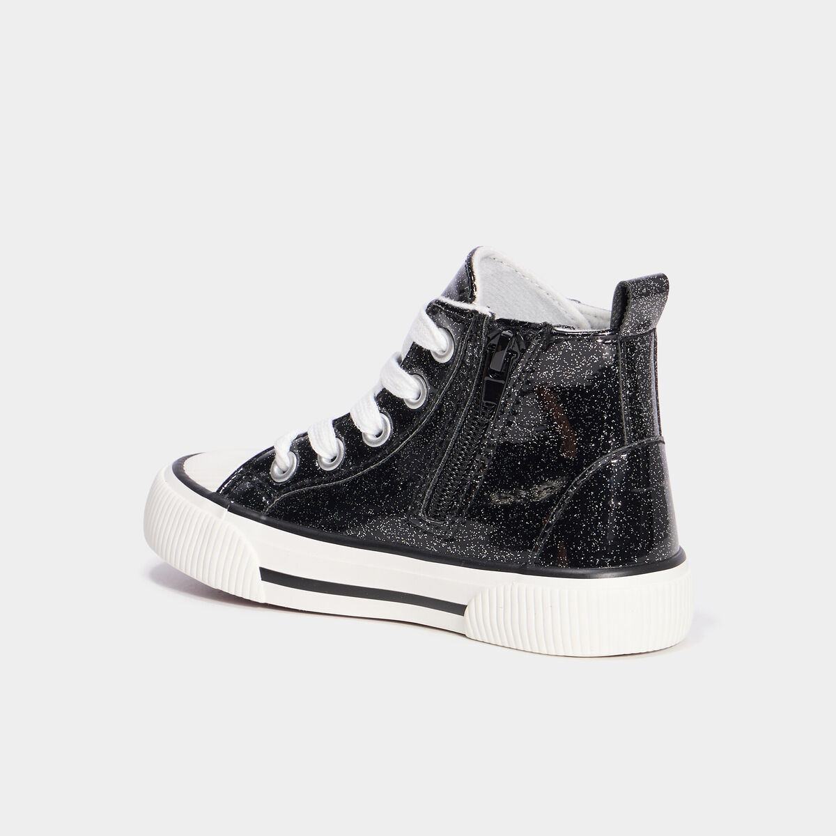 Baskets zipp&eacute;es montantes bout renforc&eacute; noir fille