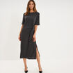 Robe longue gaufr&eacute;e noeud c&ocirc;t&eacute; gris fonc&eacute; femme