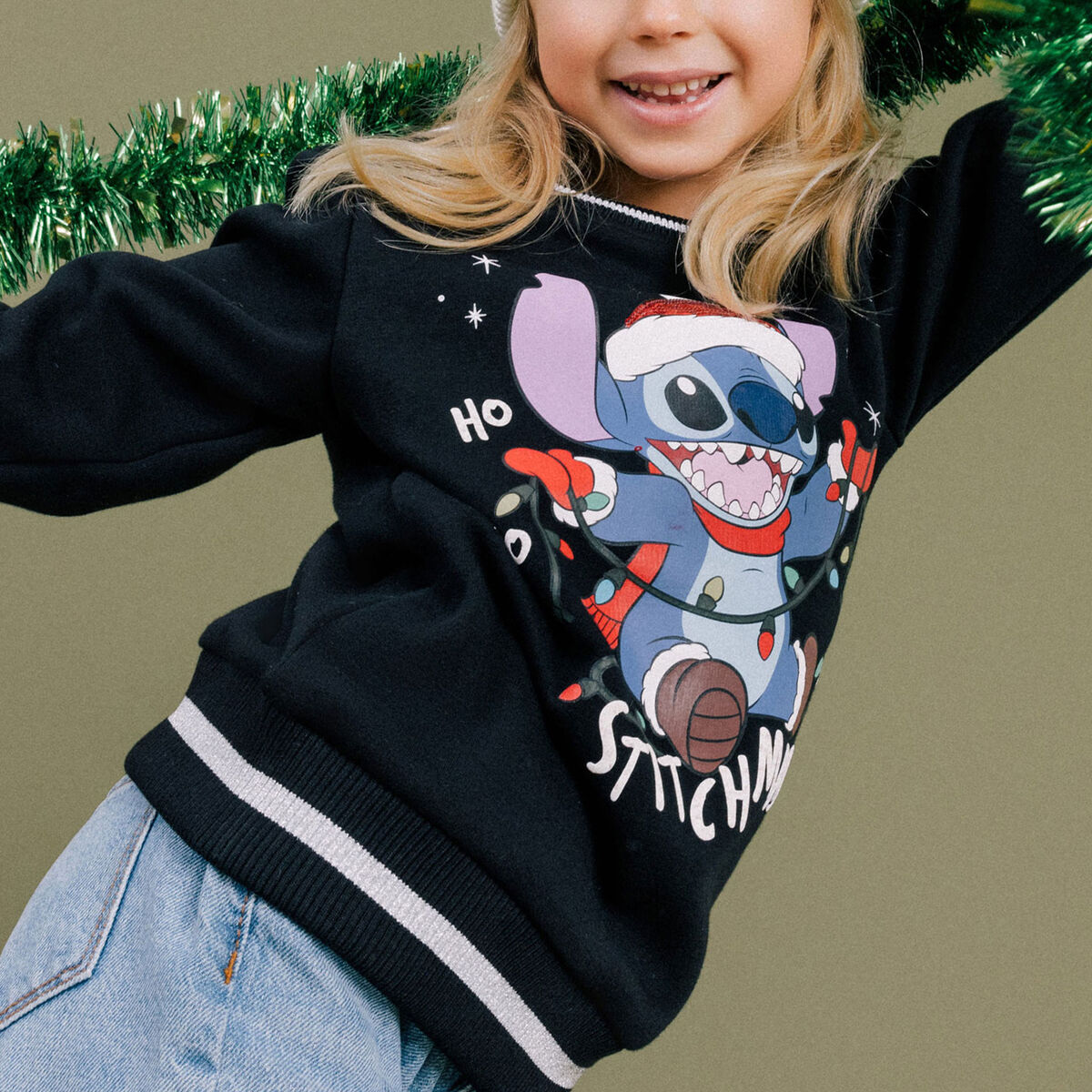 Sweat &agrave; sequins manches longues Stitch noir fille