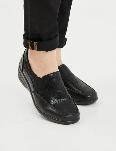 Loafers pied large Confortissimo noir femme