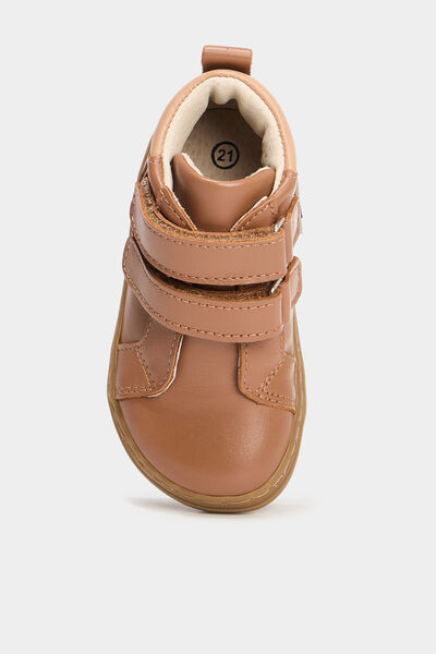 Bottillons scratchs cuir semelle souple marron b&eacute;b&eacute; gar&ccedil;on