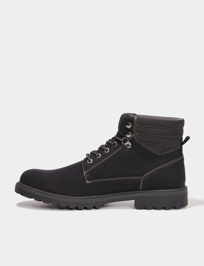 Bottines montantes crant&eacute;es &agrave; lacets noir homme