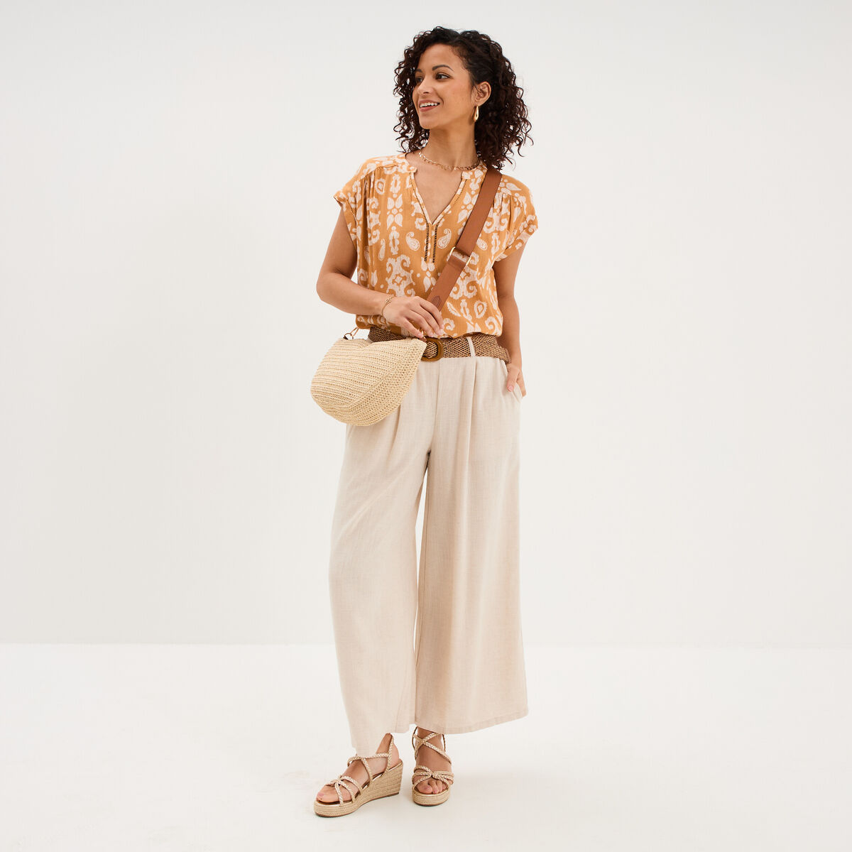 Blouse cr&eacute;pon manches courtes jaune ocre femme