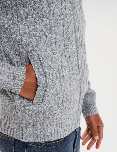 Gilet &agrave; torsades et col montant gris clair homme