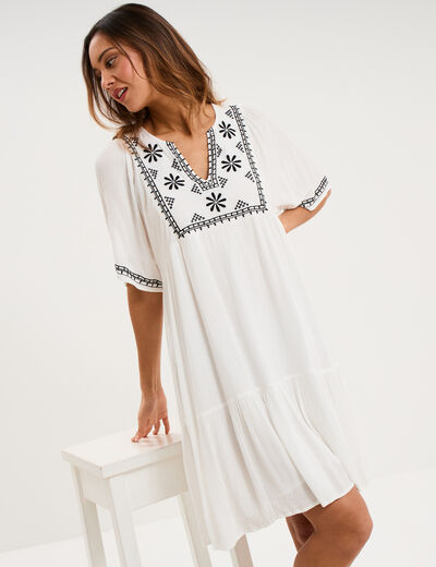 Robe fluide brod&eacute;e manches courtes blanc femme