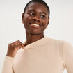 Pull ajust&eacute; c&ocirc;tel&eacute; col montant beige femme