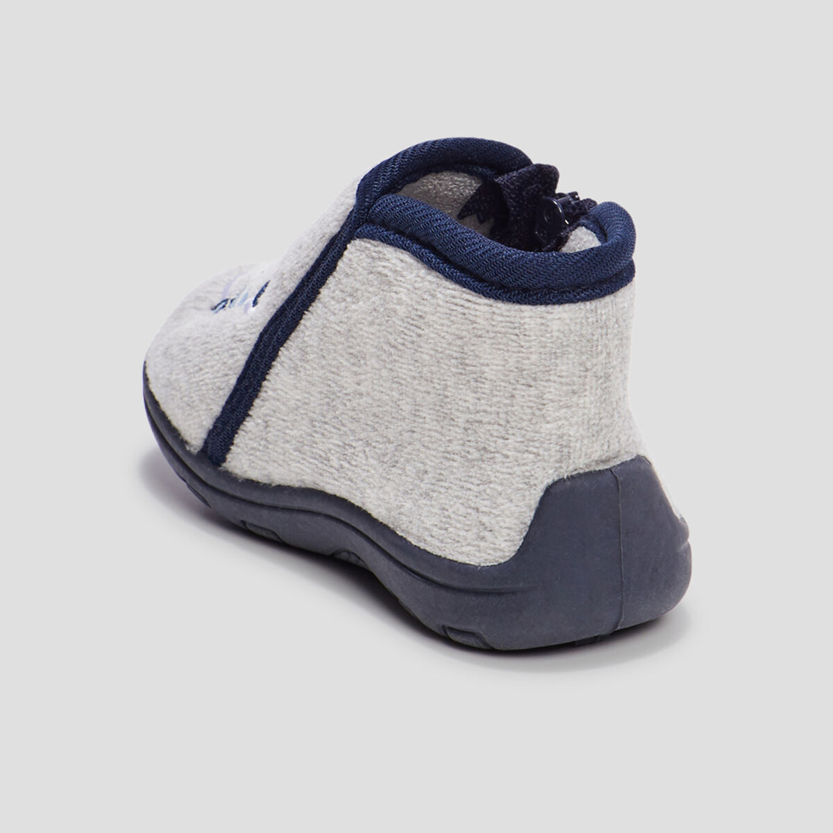 Chaussons bottillons gris b&eacute;b&eacute; gar&ccedil;on