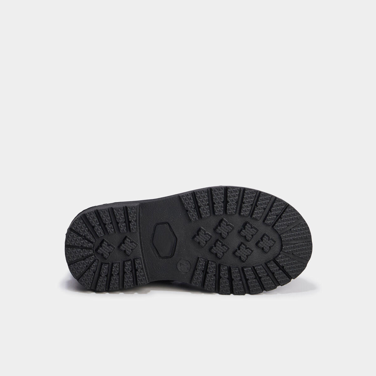 Boots crant&eacute;es noir gar&ccedil;on