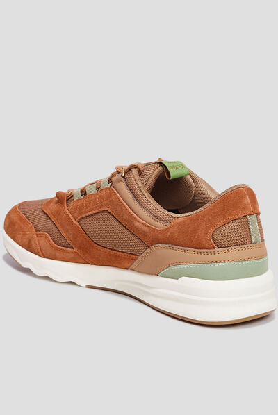 Baskets running en cuir Kickers Koolflex marron homme