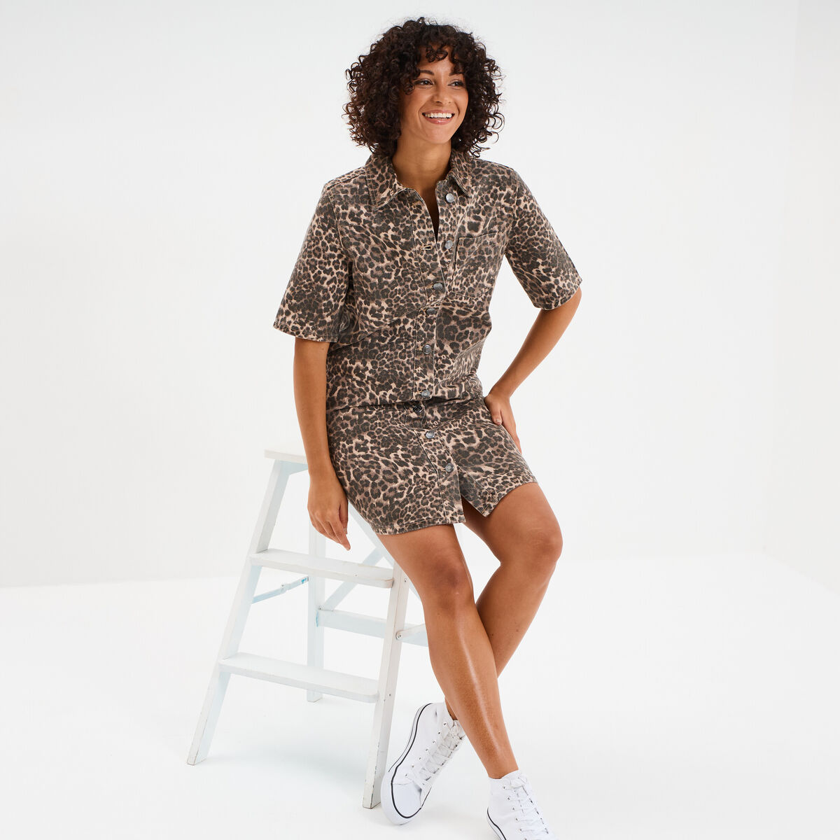 Robe chemise boutonnée en jean coton marron femme