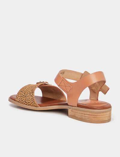 Sandales en cuir Kickers Bucidi camel femme