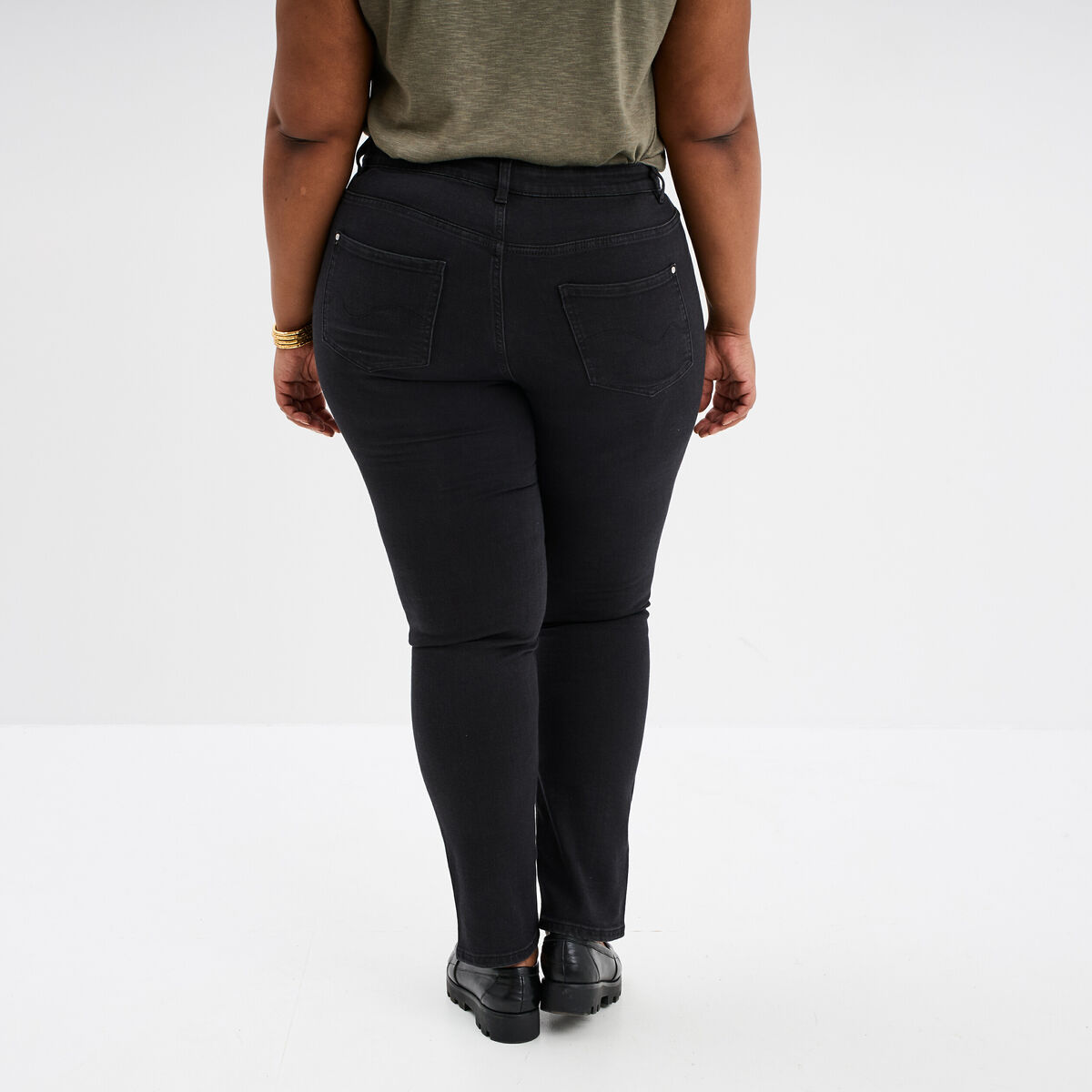 Jeans slim taille standard Creeks denim stone femme | La Halle Jeans slim taille standard Creeks denim stone femme | La Halle