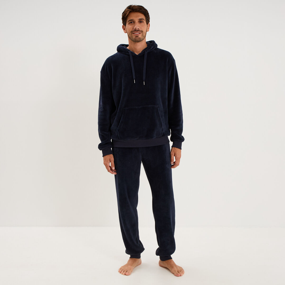 Ensemble pyjama velours avec sweat bleu fonc&eacute; homme