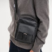 Sacoche en bandouli&egrave;re noir homme