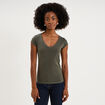 T-shirt col V ajust&eacute; manches courtes vert kaki femme