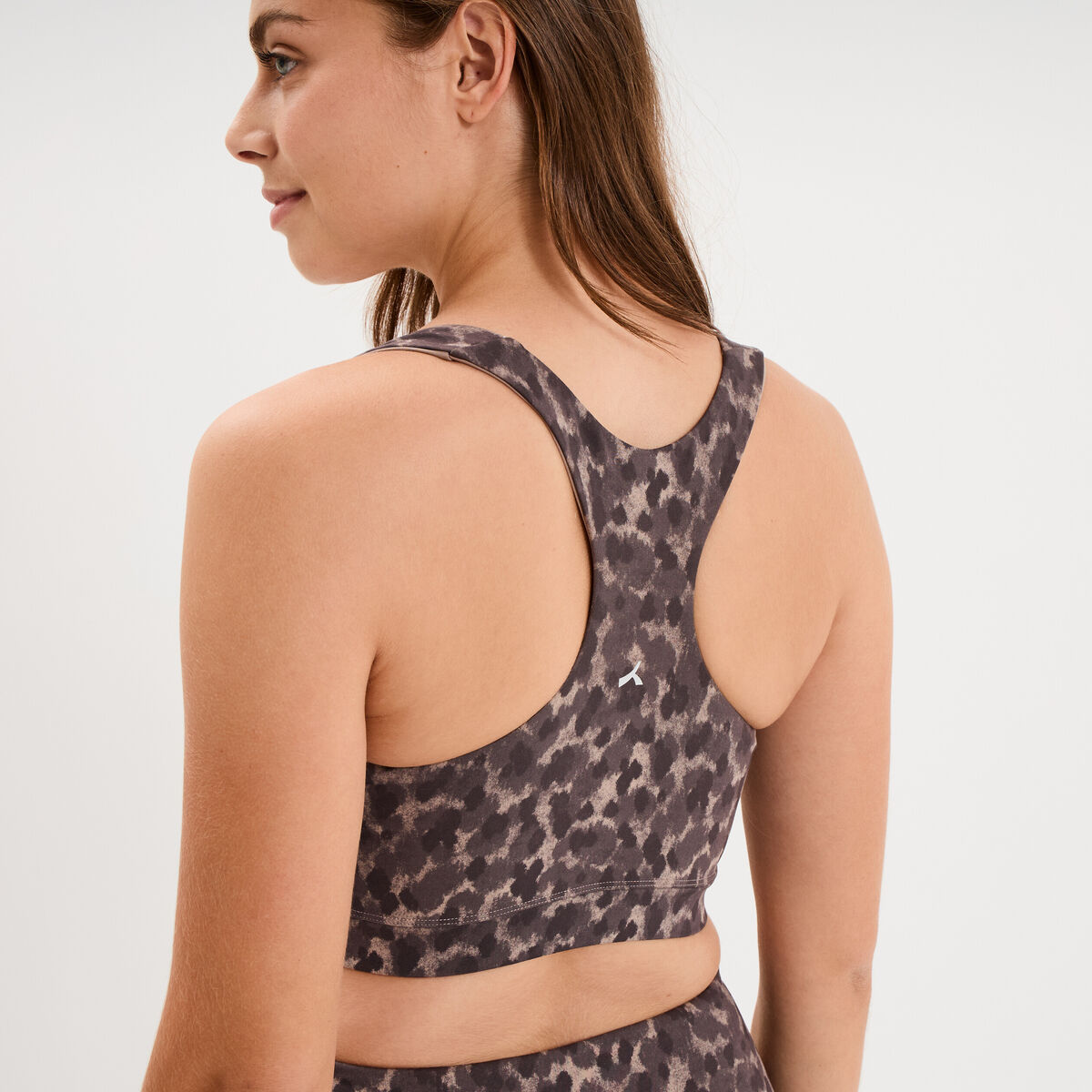 Brassi&egrave;re de sport ajust&eacute;e dos nageur beige femme