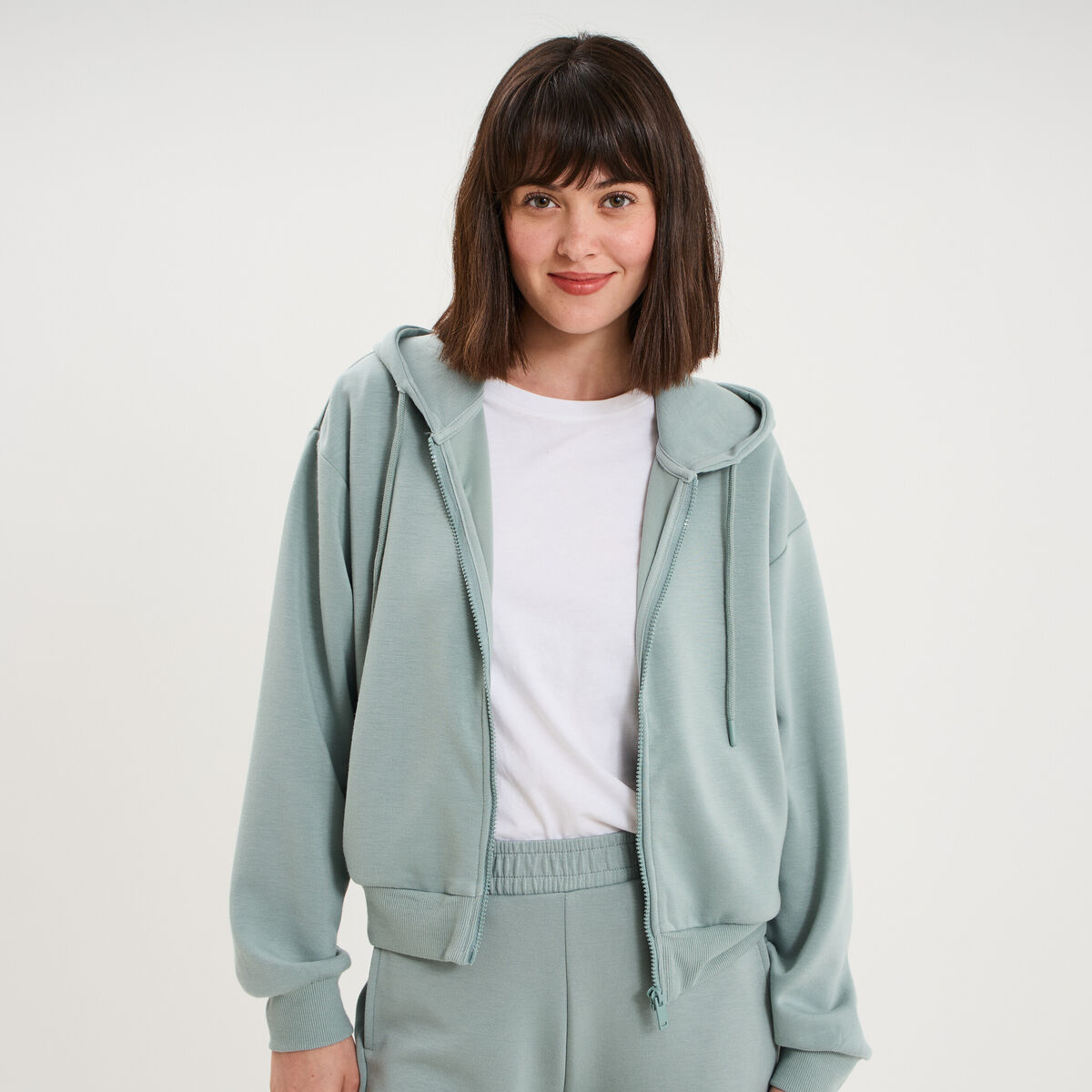 Sweat zipp&eacute; &agrave; capuche bleu gris femme