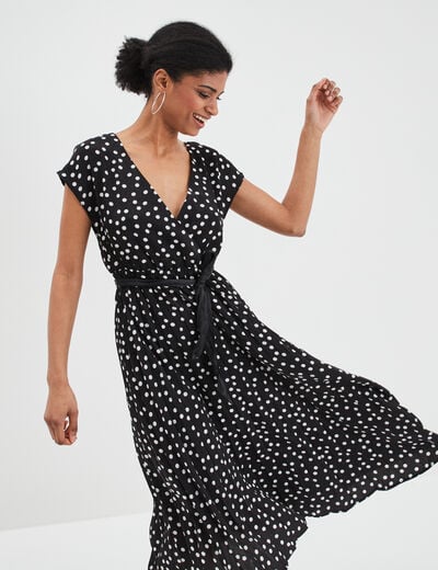 Robe longue évasée plissée et ceinturée noir femme
