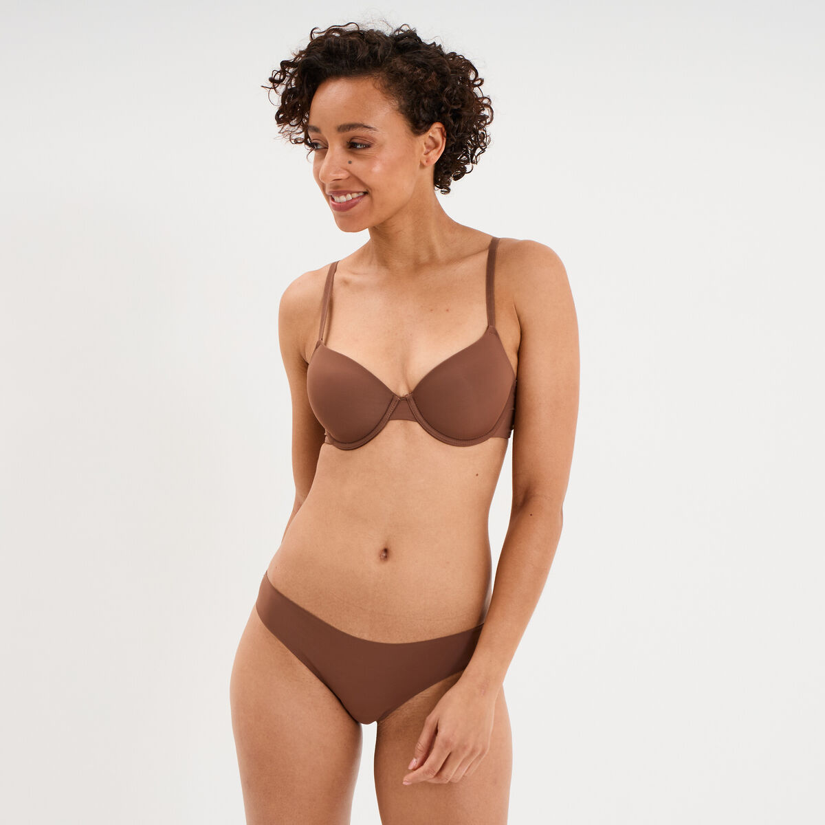 Soutien-gorge corbeille padd&eacute; microfibre marron femme