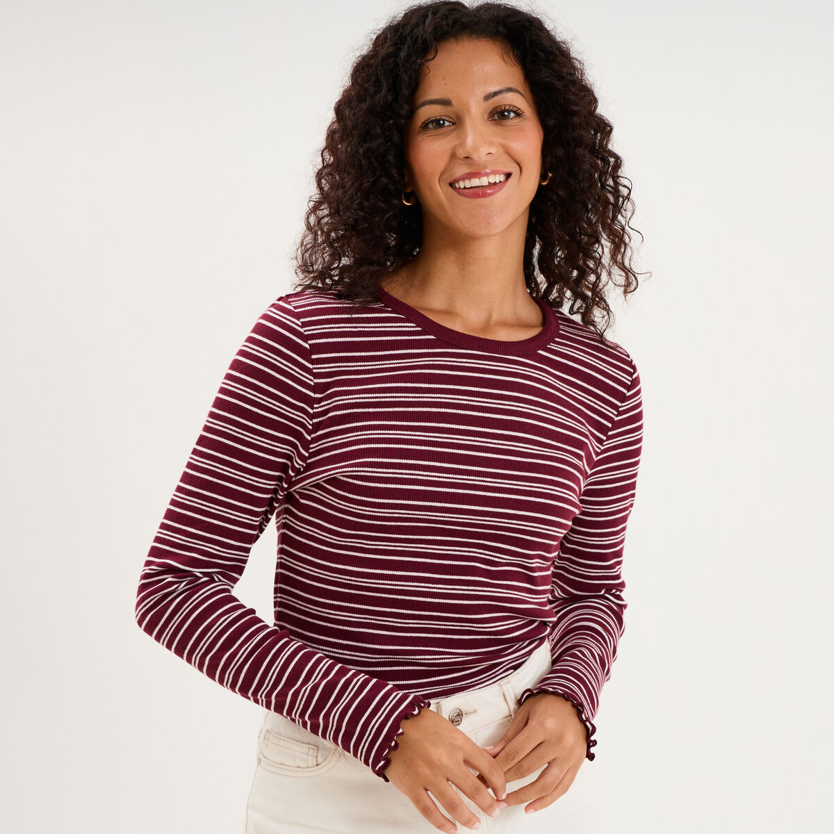 T-shirt ajust&eacute; col rond manches longues bordeaux femme
