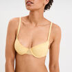 Soutien-gorge corbeille paddé dentelle jaune clair femme