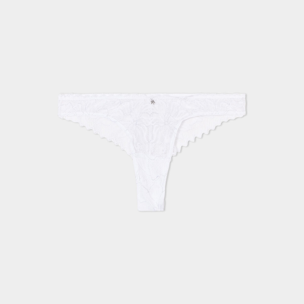 Tanga en dentelle avec bord festonn&eacute; blanc femme
